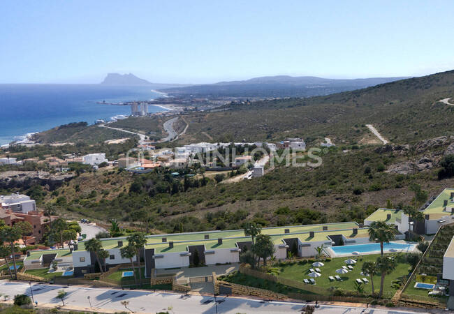 Elegant Houses 2 Km From the Sea in Manilva 4