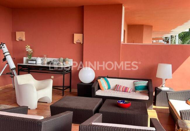 Апартаменты рядом с пляжем бассейном и парковкой в Эстепоне 3