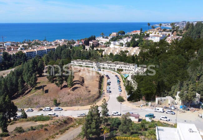 Huizen In Een Beveiligd Complex Vlakbij De Kust In Mijas Málaga 11