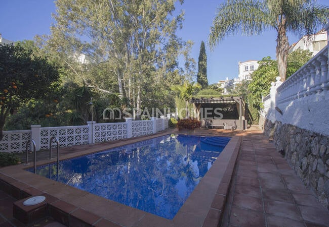 Casa Independiente Con Piscina Y Jardín En Benalmádena 10