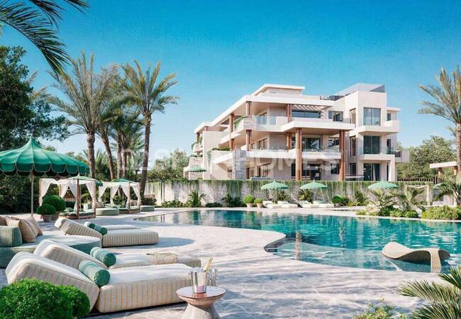 Estepona'da Denize Sıfır Sitede Özel Havuzlu Müstakil Villalar 3