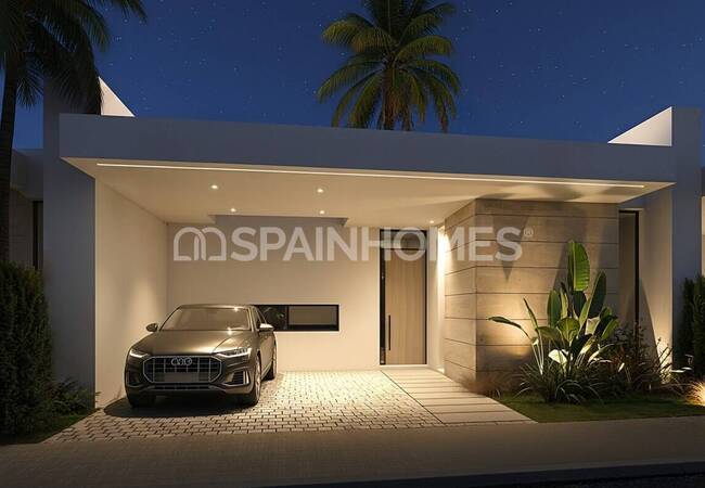 Malaga Casares'te Plaja 500 M Mesafede Şık Evler 6