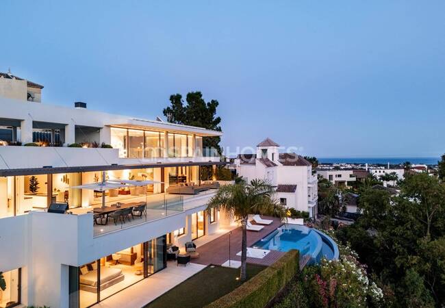 Villa De 5 Dormitorios Cerca Del Puerto Deportivo En Benahavís 9