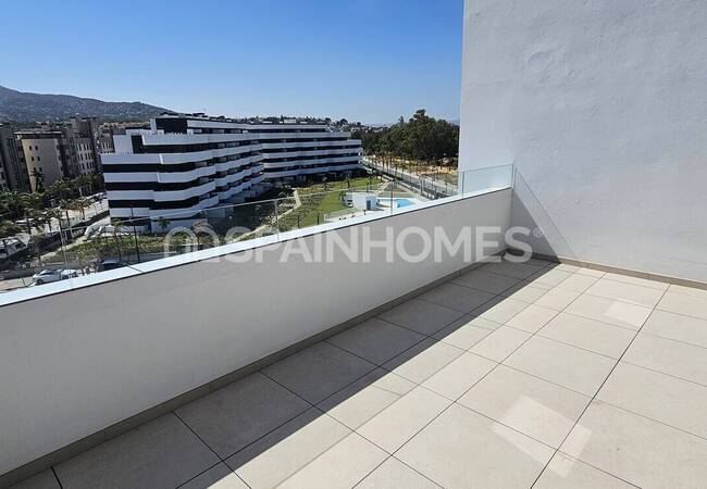 Apartamento De 3 Dormitorios Frente Al Mar En Torremolinos Málaga 10