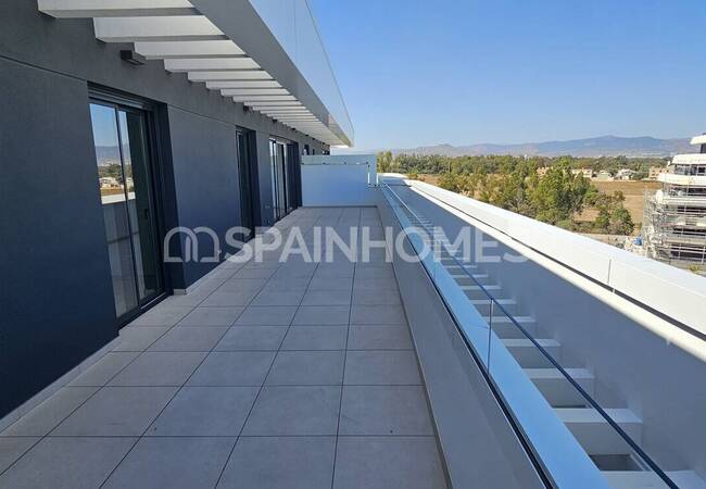 Apartamento De 3 Dormitorios Frente Al Mar En Torremolinos Málaga 8