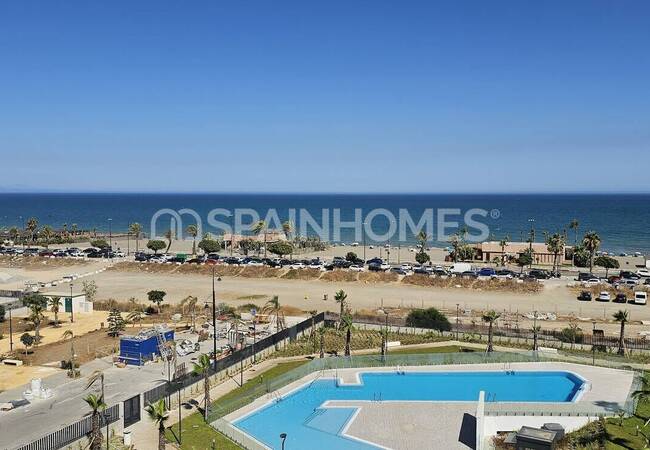 Apartamento De 3 Dormitorios Frente Al Mar En Torremolinos Málaga 4