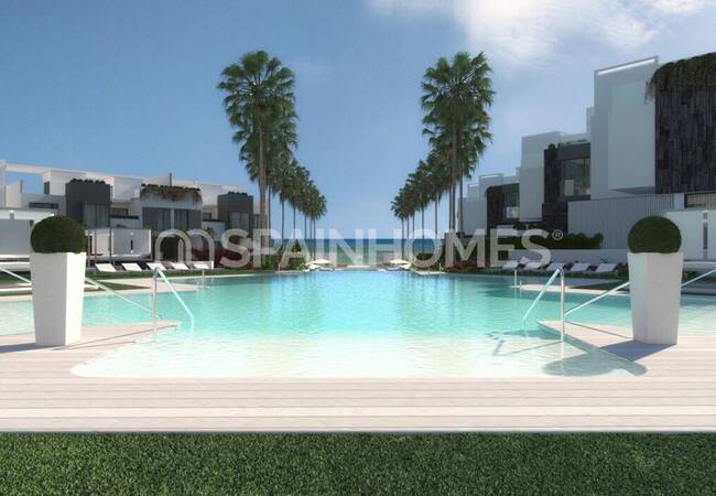 Casa Adosada Frente Al Mar Con Las Mejores Comodidades En Estepona 5