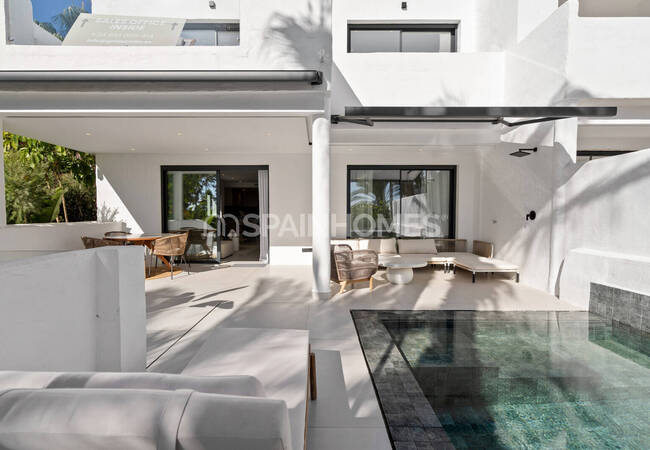 Spacious Apartments and Penthouses in Estepona El Paraíso 2