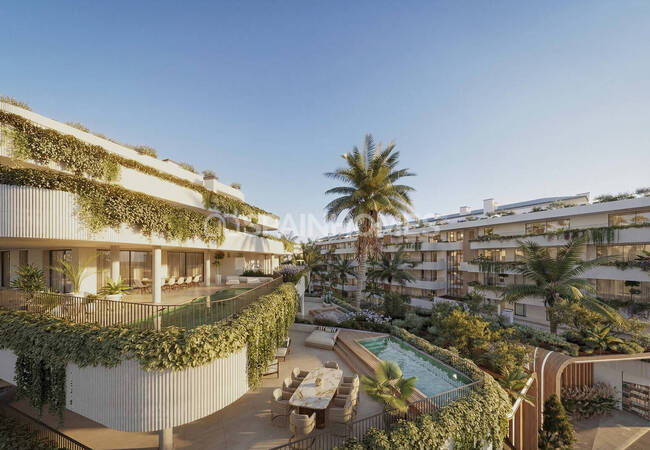 Marbella'da Ortak Havuzlu ve Deniz Manzaralı Daireler 2