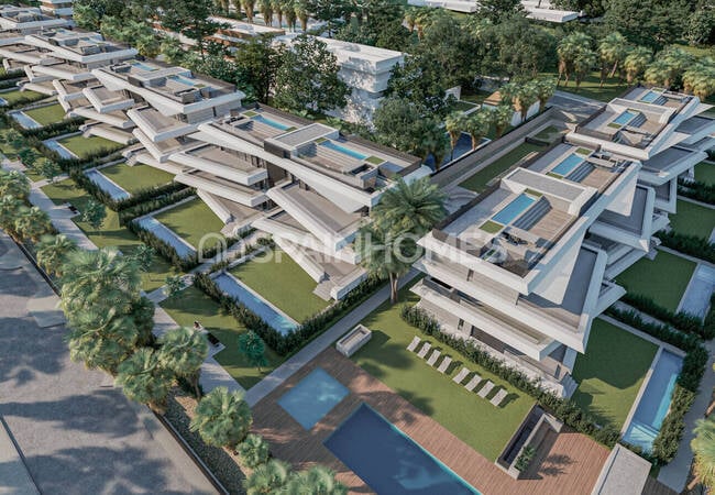 Apartments with Private Pool and Nature View in Estepona 1