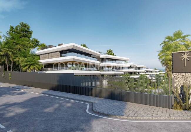 Apartments with Private Pool and Nature View in Estepona 2