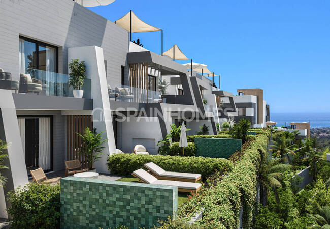 Marbella Elviria'da Deniz Manzaralı Yarı Müstakil Evler 2