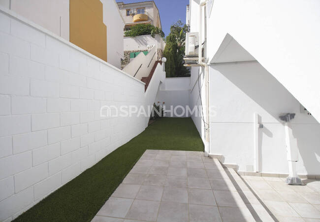 Sea View Townhouses with Shared Pool in Benalmádena 11