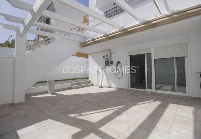 Sea View Townhouses with Shared Pool in Benalmádena 10