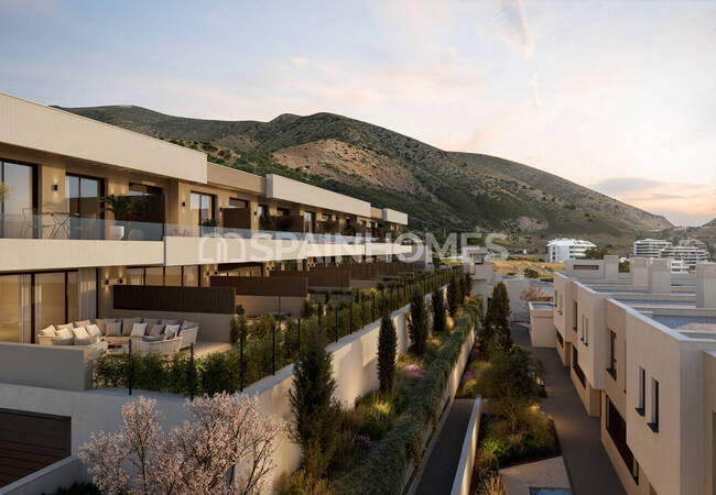 Townhouses Met Gemeenschappelijk Zwembad En Gym In Fuengirola 9