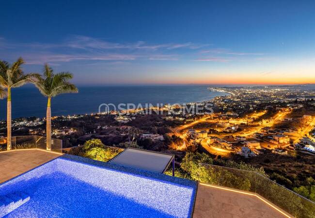 Freistehende Villa Mit Atemberaubendem Meerblick In Benalmádena 8