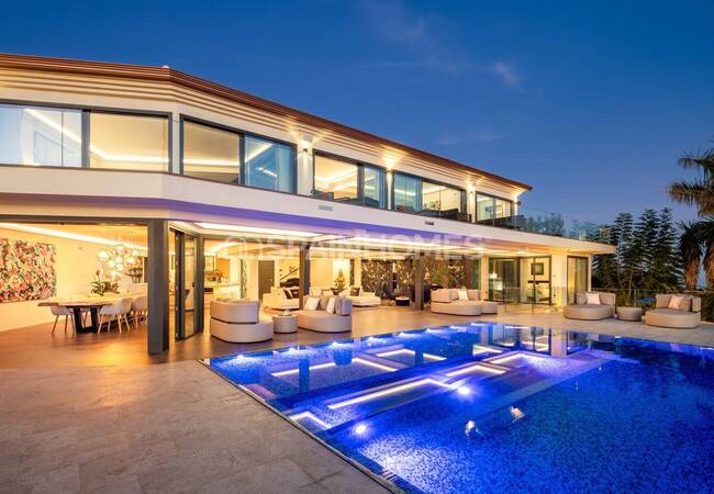 Freistehende Villa Mit Atemberaubendem Meerblick In Benalmádena 10