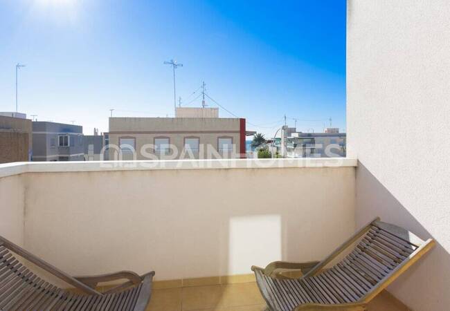 Amplios Adosados Listos Para Mudarse En El Centro 8