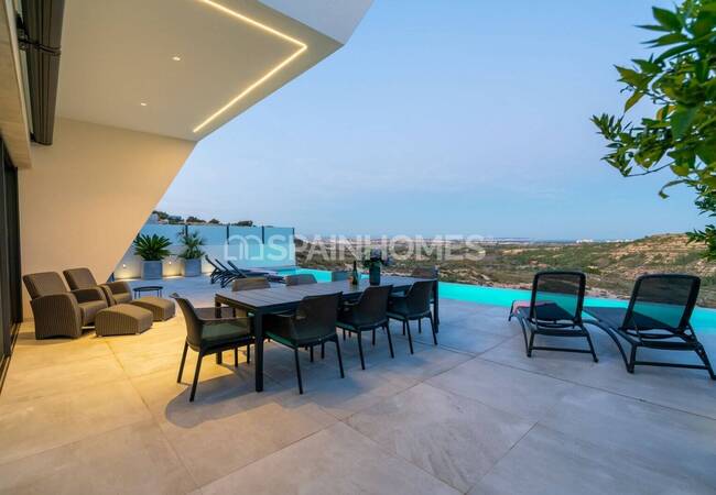 Villas De Luxe Entourées Par Nature À Rojales, Costa Blanca 1