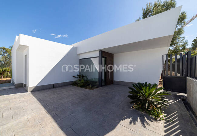 Detached Villas with Great Views Located Near Benidorm City. 10