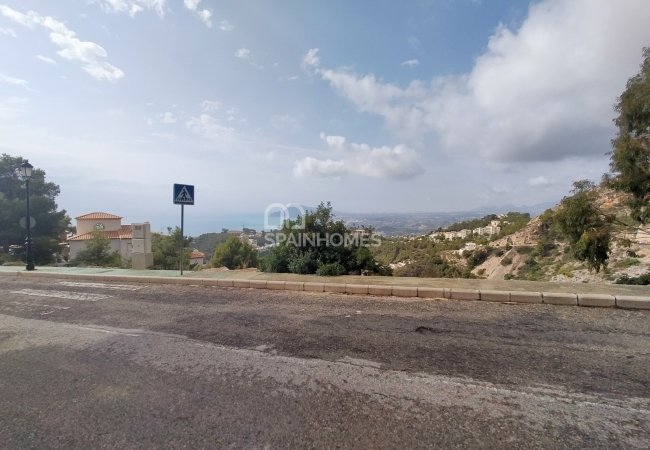قطعة أرض مطلة على البحر في تلال ألتيا كوستا بلانكا 16