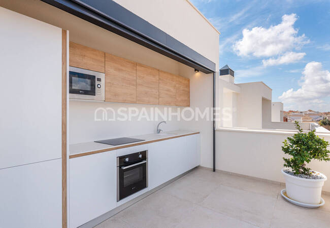 Современные Отдельные Виллы в Ориуэле с Бассейном и Солярием 8