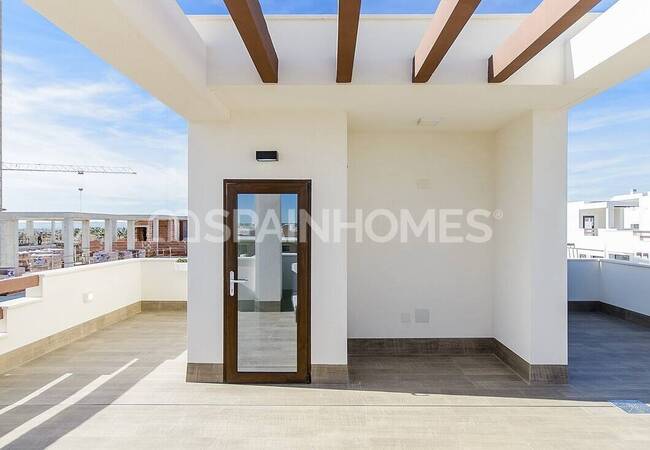 Exclusivos Chalets De 3 Dormitorios En La Costa Blanca 13