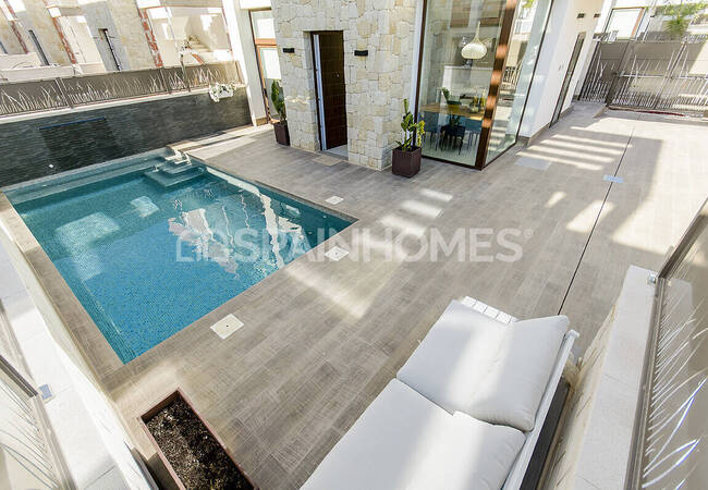 Exclusivos Chalets De 3 Dormitorios En La Costa Blanca 2
