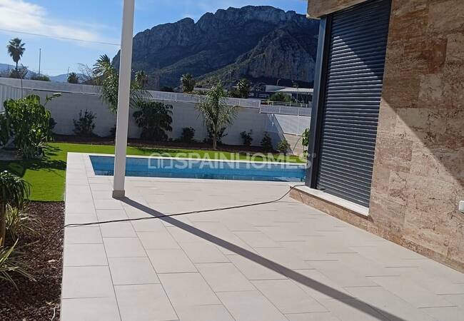 New Semi-detached Villas in a Residential Area in Vergel, Alicante 4