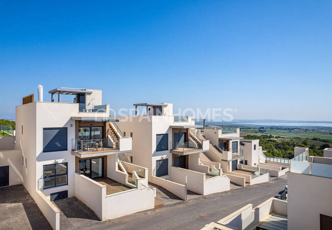 Bungalows Con Piscina En San Miguel De Salinas