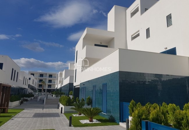 Ready to Move-in Apartments for Sale in Playa Flamenca