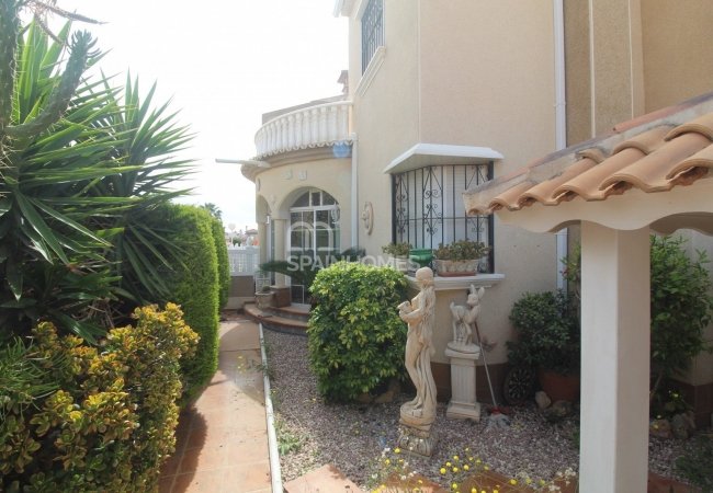 Дом в Средиземноморском Стиле на Продажу в Ориуэла-Коста 14