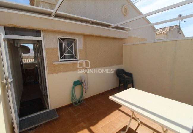 Torrevieja Costa Blanca'da Pembe Göl Yakınında Satılık Ev 9