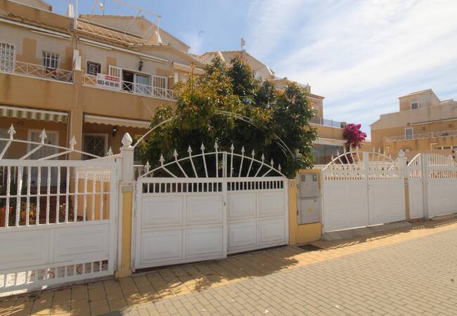 Lakefront Townhouse for Sale in Torrevieja, Costa Blanca 1