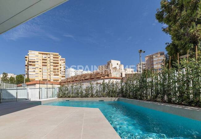 Alicante San Juan'da Sahile Yakın Satılık Lüks Villalar 10