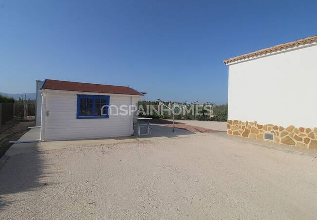 Villa En Perfecto Estado En Una Gran Parcela En Alicante 8