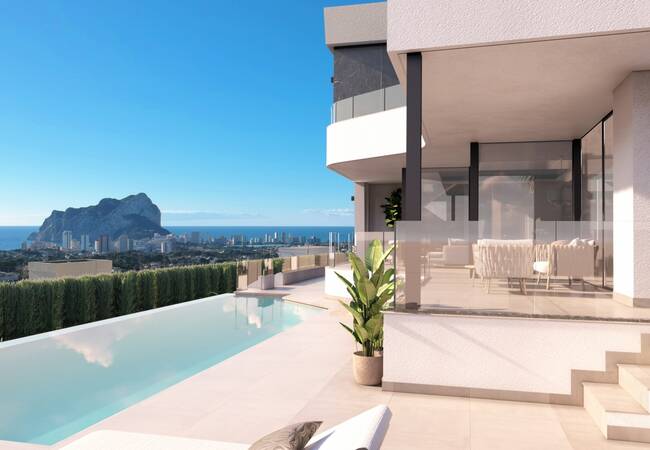 Calpe'de Deniz Manzaralı Havuzlu Lüks Müstakil Villa