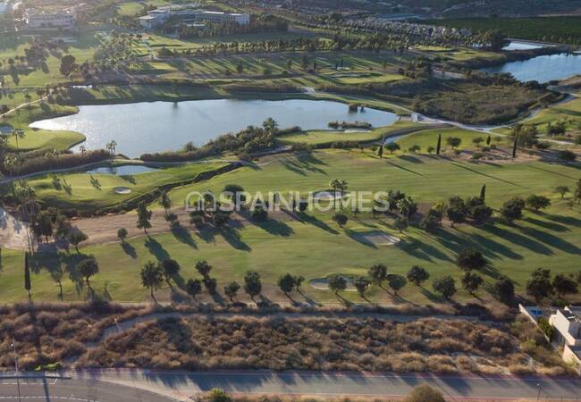 Algorfa İspanya'da Golf Sahasında Çağdaş Tasarımlı Villalar 10