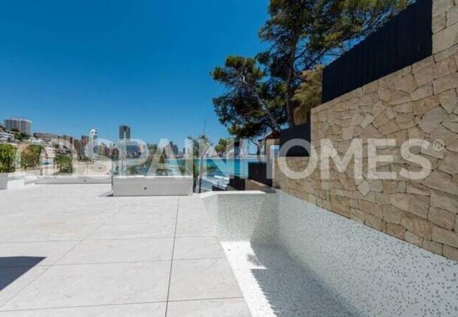 Alicante Benidorm'da Yüzme Havuzlu ve Teraslı Lüks Daireler 6