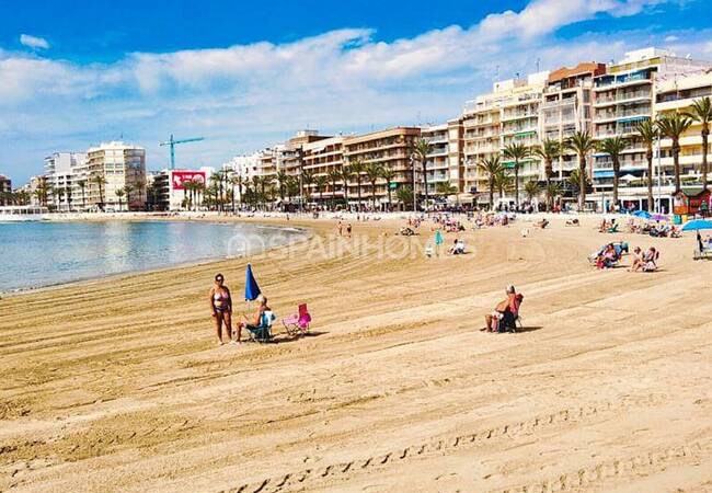 Pisos Contemporáneos En Proyecto Con Piscina En Torrevieja 2