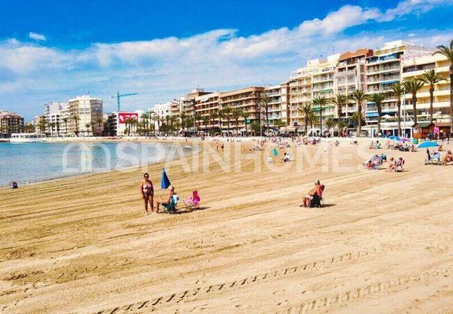 Alicante Torrevieja'da Havuzlu Site İçinde Modern Daireler 10