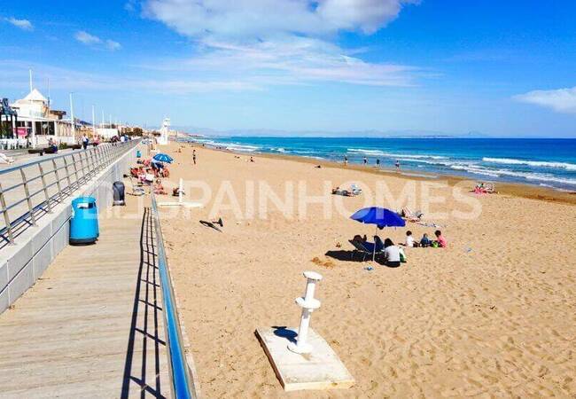 Alicante Torrevieja'da Havuzlu Site İçinde Modern Daireler 12