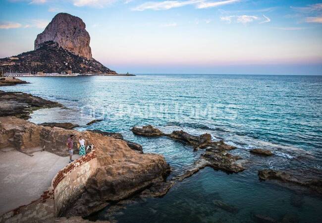 Alicante Calpe’de Lüks Tasarımlı Özel Havuzlu Villalar 10
