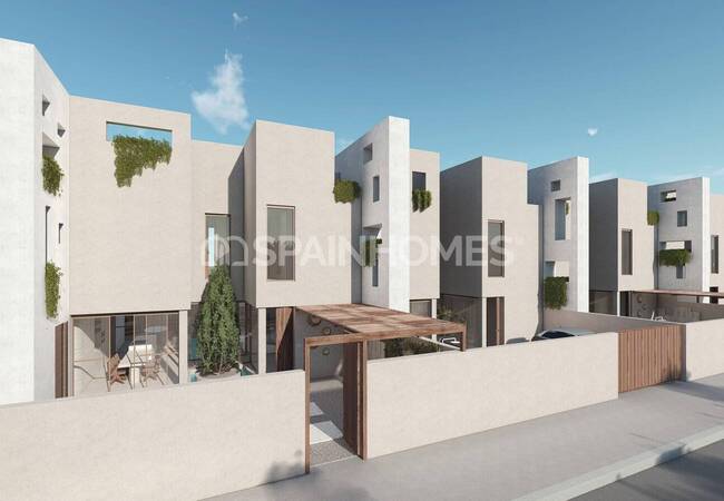 Centrally-located Townhouses with Private Pools in Rojales 1