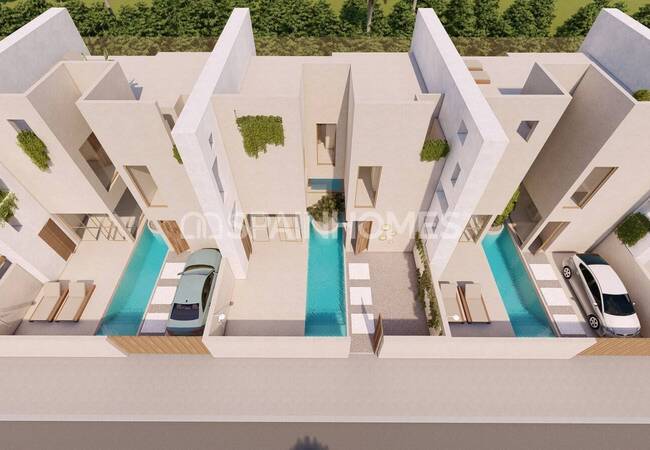 Centrally-located Townhouses with Private Pools in Rojales 3