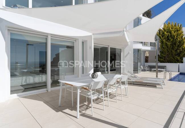 Elegant Property with Private Pool in Altea Alicante
