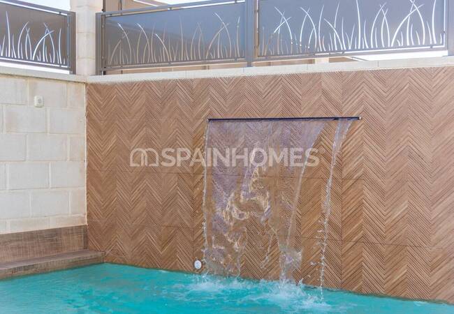 Nybyggda Hus Med Samtida Design I La Herrada 3