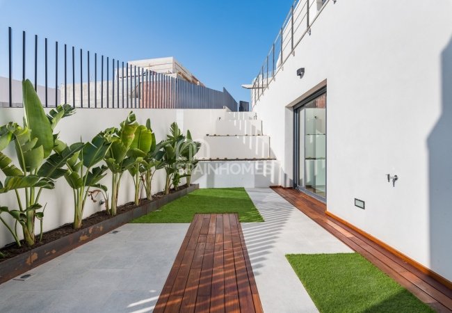 Вилла в Сьюдад-Кесада с Террасой на Крыше и Бассейном 6