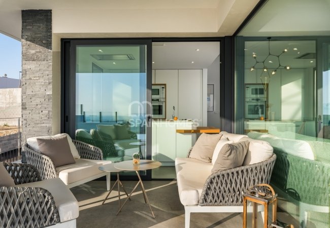 Вилла в Сьюдад-Кесада с Террасой на Крыше и Бассейном 7