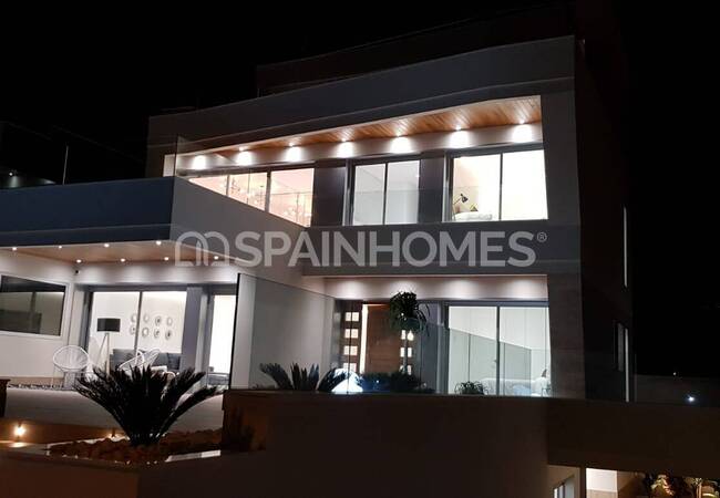 Propiedades De Lujo Y Espaciosas En Dehesa De Campoamor 6
